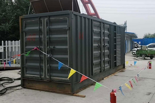 平邑发电机租赁空气滤清器多久更换一次?